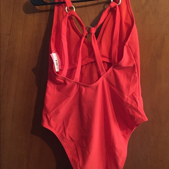 NWT New York and company swimsuit - Picture 4 of 6